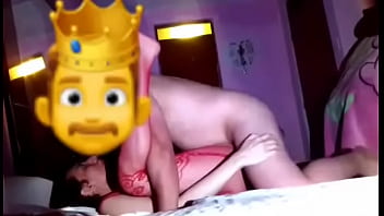 Preview 1 of Fiery Blowjob - SUCKING VENEZUELAN ON HIS 40S AND IN RETURN HE FUCK ME LIKE A WOMAN