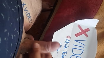 Preview 1 of Tiny Kinds - V&iacute_deo de verificaci&oacute_n
