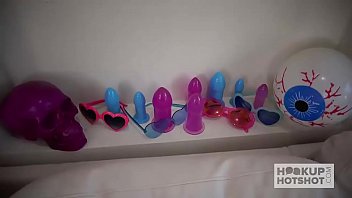 Preview 2 of Weri Denjar Xxx - Skinny teen slut Aria Haze gets pounded again by Hookup Hotshot