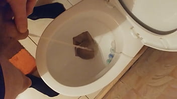 Preview 2 of Thai Eat Xxx - Piss toilet