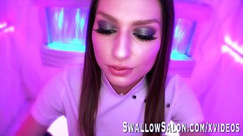 Preview 2 of Dog And Garls Xxx Com - KAMRYN JAYDE DEEPTHROATS A BIG DICK AT SWALLOW SALON