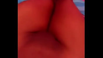 Preview 4 of Virginxnx - Mi amiga me manda video masturb&aacute_ndose
