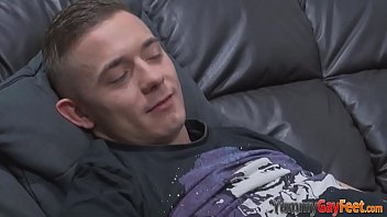 Preview 1 of Age Of America - Footworshipped buff hunk jerks his dick
