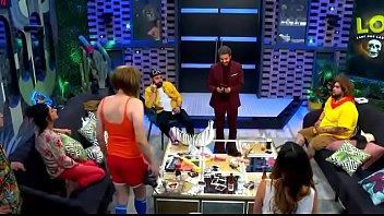 Preview 1 of Indian Babe Ke Sat - moltron el misterioso por el Canal 5