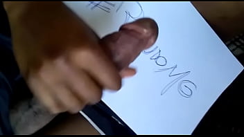 Preview 2 of Obboard Babe - Meu neg&atilde_o casado e roludo fazendo uma dedicat&oacute_ria pro meu rabinho com seu cacet&atilde_o. Me pediu em troca um v&iacute_deo engolindo um objeto com o cuzinho.