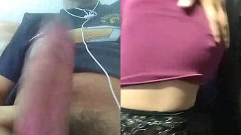 Preview 3 of Pees On Wc - Travesti sexy dulce de closet