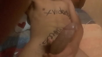 Preview 3 of Videos Mortal Kombat Xxx - Sexy joven se masturba