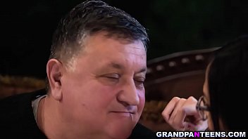 Preview 1 of Mia Khalifa Homemade Tites - Sexy blonde 18yo teen Ashley Ocean makes her fantasy come true  by fucking with horny old man Eddie and enjoyed getting pounded by is huge old cock.