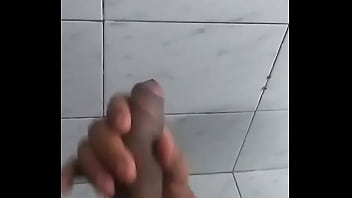 Preview 3 of Odia Hiraen Xxxx - Pica preta de lauro