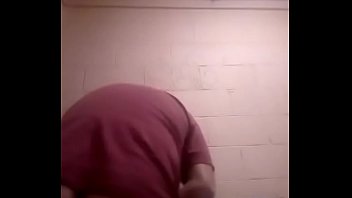 Preview 4 of Horni Sex Hd - Gordo moviendo culo