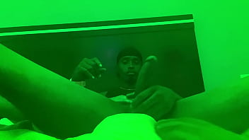 Preview 3 of Xxnnxx Muslim Garlas - Iamspanky jacking himself off