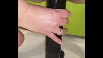 Preview 2 of Kareena Kapoor Sex Xvideo - Huge black dildo