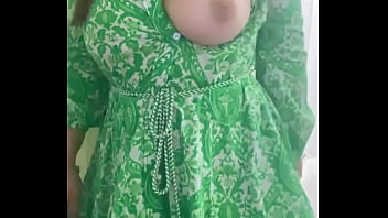 Preview 4 of Xixx Video Big - squirting my favorite perfume