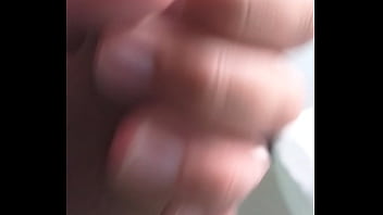 Preview 3 of Villege Auty - Porn&ocirc_ para mulheres. Punheta no quarto