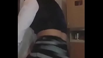 Preview 4 of Hd Unsen - Brenda piba de instagram moviendo el culo