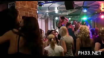 Preview 2 of Spy Milf Hidden Wank - Waiters fucking doxies