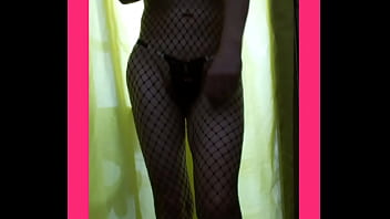Preview 2 of Painfullanalsex - Me gusta como se pegan estas mallas al cuerpo