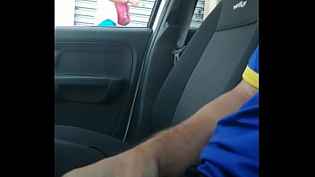 Preview 3 of Porno5 In - De bobeira batendo na rua