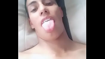 Preview 4 of Blacks Vs Blondes - V&iacute_deo de verificaci&oacute_n