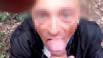Preview 1 of Video Xxxxxxxxxxxxx Hd - Francky suce un mec en for&ecirc_t il me branle je lui ejacule dans la main