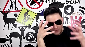 Preview 4 of Crazy Couple - Felipe Neto fodendo Biel por 12 minutos.