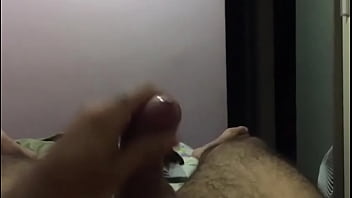Preview 1 of Bed Sexping Wife - Gostoso batendo uma pra minha amiga