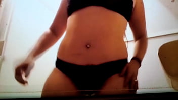 Preview 1 of Il Baise Sa Soeur Enceinte - Auuuu como me veo porque me ablo mi picador el tres patas y dise que llegaron unos amigos del norte que le traen ganas a mi culito