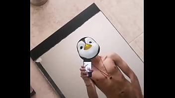 Preview 2 of Russian Swinger Party - El ping&uuml_ino loko