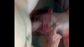 Preview 1 of Dpika Xxxx - Logan Paul pagando pagando boquete