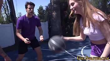 Preview 2 of Magda Cogiendo Rico - Teens interracial sucking dicks