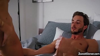 Preview 4 of Homemade Double Vaginal Creampie - Busty and gorgeous MILF Jaclyn Taylor enjoyed a wild dick ride with her horny stepson Lucas Frost.