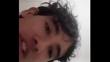Preview 1 of Vids Pornoht - GAVREL se exibindo enquanto fala com seus seguidores