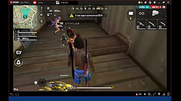 Preview 1 of Big Asa Riding - NEGAO DO FREE FIRE FUDENDO DUAS NOVINHAS BEM DOTADAS