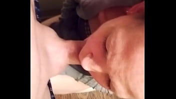 Preview 2 of Rub One Out Porn Mn4 - Doug diamond licks piss cunt
