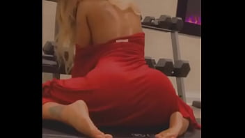 Preview 1 of Telugu Sex Bf Xxnxx - Stripper seductively shakes ass in red dress