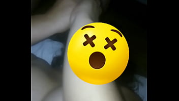 Preview 2 of Sexy I Kis - Vamos al motel le encanta sentir dos vergas