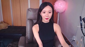 Preview 1 of Parise Lincoln - Korean BJ Neat fingers herself in cute black panties