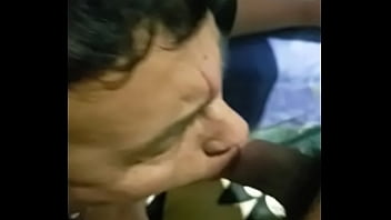 Preview 2 of Asian Horror Porn - Chupando verga enorme