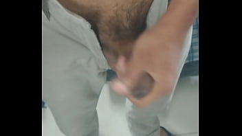 Preview 3 of Mom Byforce Son - Mi primer video