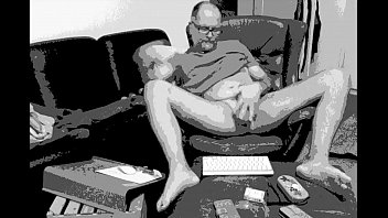 Preview 1 of Fmv Cuties - another orgasm while in a dirty chat