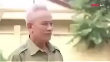 Preview 1 of Xnxx Family Birdy - Chửi bậy