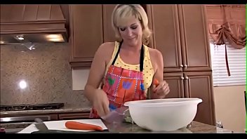 Preview 1 of First Time Sex 10 Minute Up - MILF Kitchen Seduction