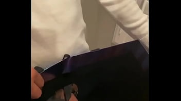 Preview 3 of Amateyr Blonde Cumshot - Regalo de navidad Sorpresa