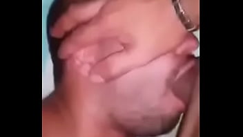 Preview 2 of Video Bokep Tkw Indo Vs Pakistan - Doble penetraci&oacute_n en boca