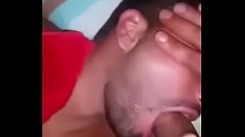 Preview 1 of Video Bokep Tkw Indo Vs Pakistan - Doble penetraci&oacute_n en boca