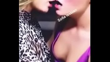 Preview 3 of Xxx Egoporn - Lesbian kisses