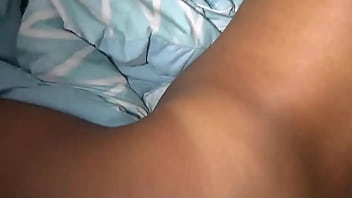 Preview 1 of Xnzxxx Mom Stup Dughter - entro al cuarto de mi sexy hermanastra y aprovecho para tocar su delicioso cuerpo