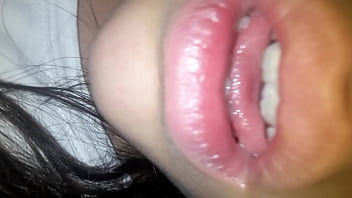 Preview 2 of Gal First Time - V&iacute_deo de verificaci&oacute_n