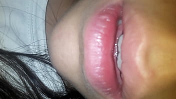 Preview 3 of Gal First Time - V&iacute_deo de verificaci&oacute_n