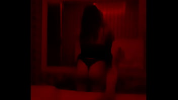 Preview 3 of Lilly Bhabhi - Que bela bunda